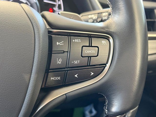 TOYOTA LEXUS ES300h 2019