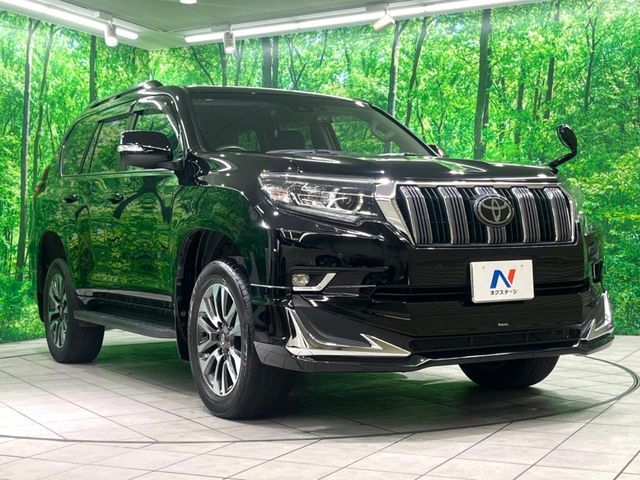 TOYOTA LANDCRUISER PRADO 2022