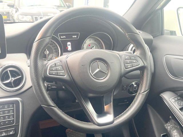 MERCEDES BENZ MERCEDES BENZ GLA class 2016