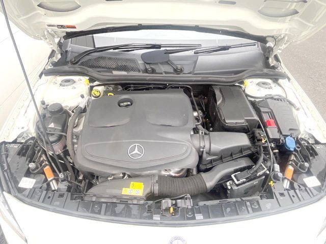 MERCEDES BENZ MERCEDES BENZ GLA class 2016