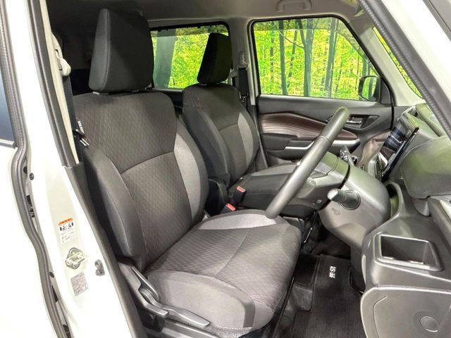 MITSUBISHI DELICA D:2 CUSTOM 2WD 2023