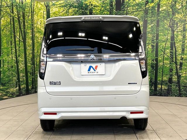 MITSUBISHI DELICA D:2 CUSTOM 2WD 2023