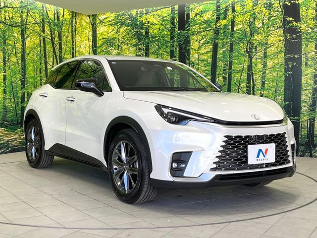 TOYOTA LEXUS LBX 2025