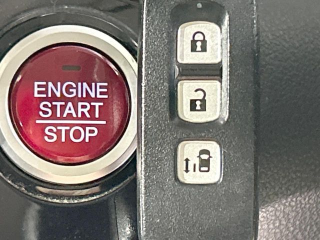 HONDA N BOX CUSTOM 2015