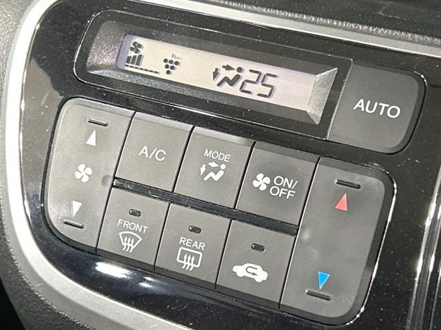 HONDA N BOX CUSTOM 2015