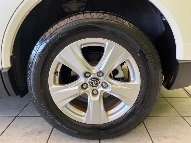 TOYOTA HARRIER 2WD 2022