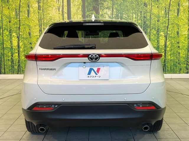 TOYOTA HARRIER 2WD 2022