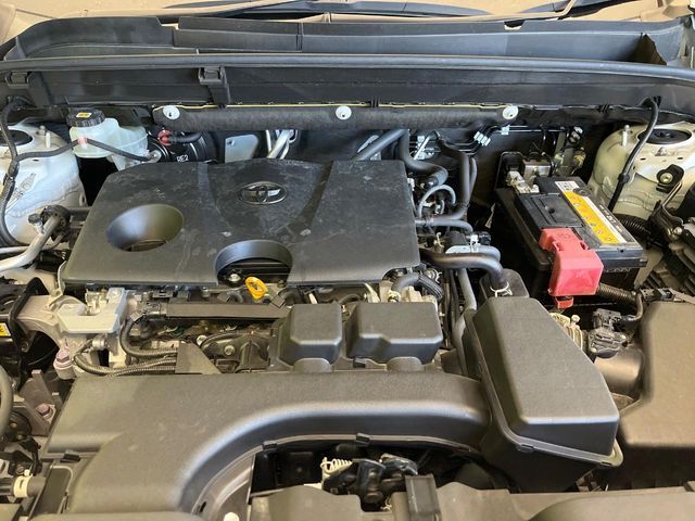 TOYOTA HARRIER 2WD 2022