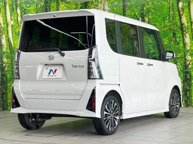 DAIHATSU TANTO CUSTOM 2022