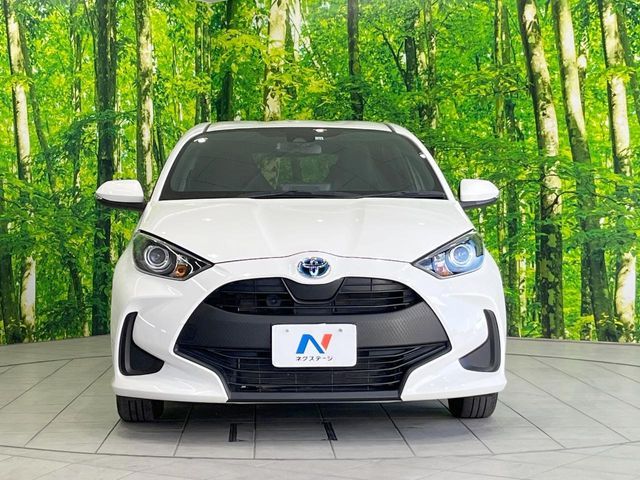TOYOTA YARIS HYBRID 2022