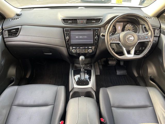 NISSAN X-TRAIL HYBRID 4WD 2018