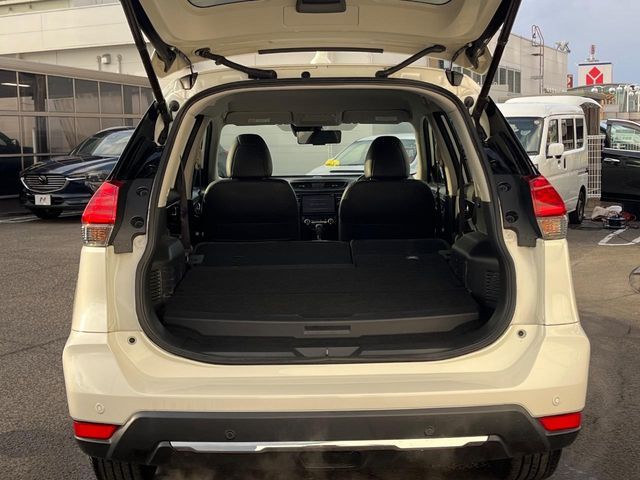 NISSAN X-TRAIL HYBRID 4WD 2018