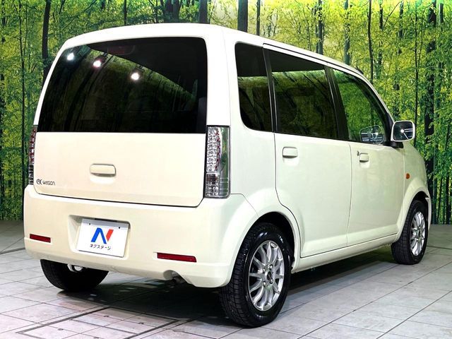 MITSUBISHI eK WAGON 2010