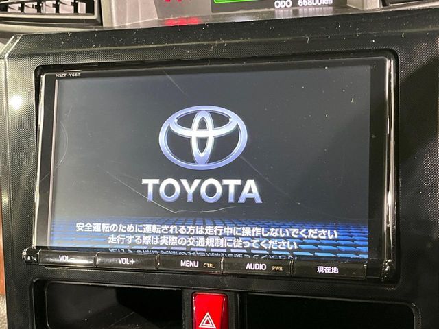 TOYOTA ROOMY 2016