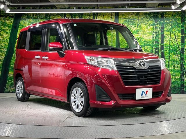 TOYOTA ROOMY 2016
