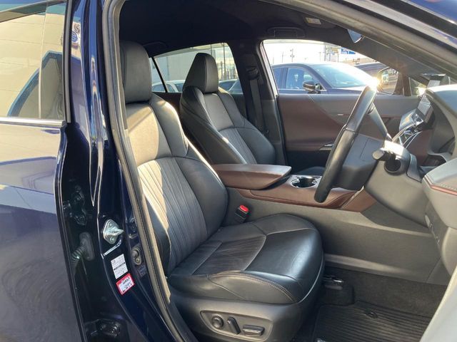 TOYOTA HARRIER HYBRID 2020