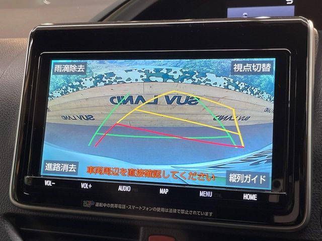 TOYOTA VOXY 4WD 2019