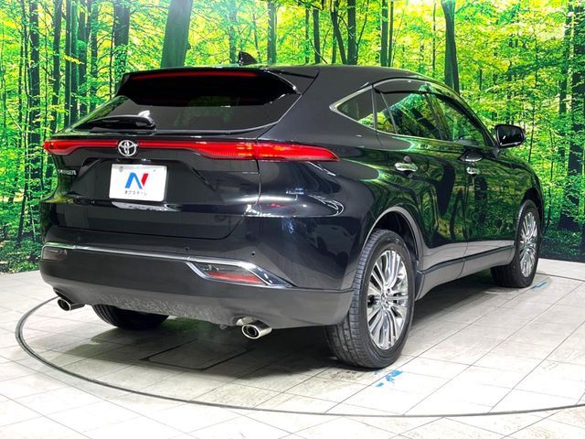 TOYOTA HARRIER 2WD 2023