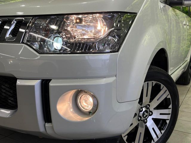 MITSUBISHI DELICA D:5 4WD 2014