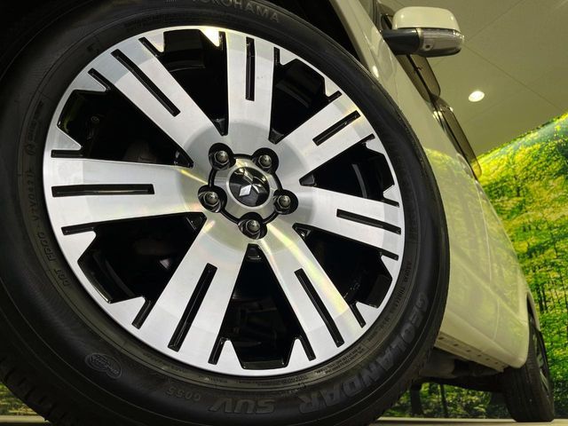 MITSUBISHI DELICA D:5 4WD 2014