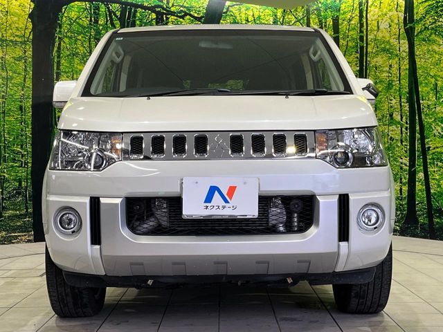 MITSUBISHI DELICA D:5 4WD 2014