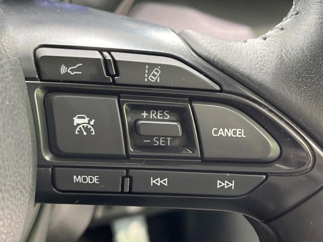 TOYOTA YARIS CROSS HYBRID 2023