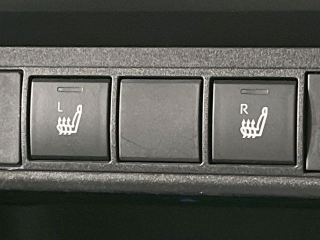 TOYOTA YARIS CROSS HYBRID 2023