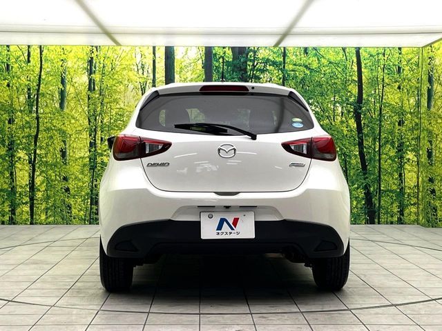 MAZDA DEMIO 2015