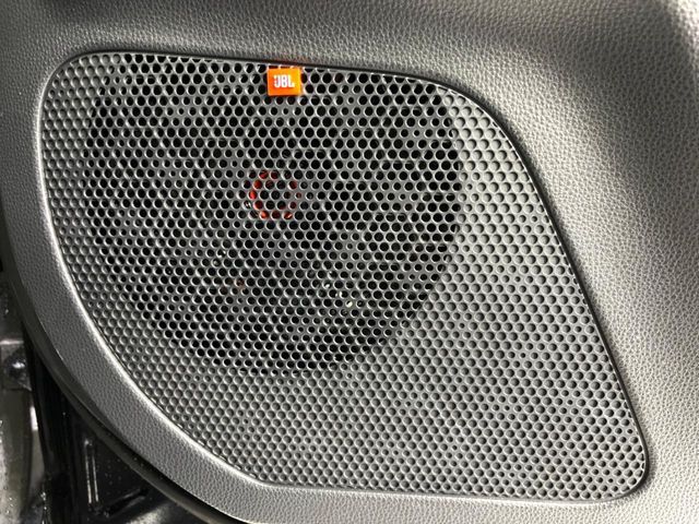 TOYOTA VOXY HYBRID 4WD 2023