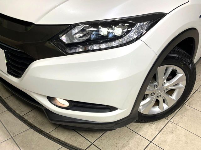 HONDA VEZEL HYBRID 2016