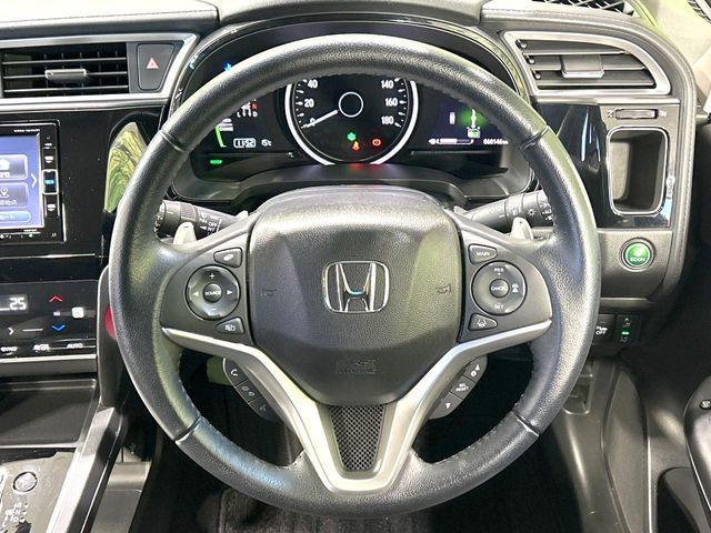 HONDA SHUTTLE HYBRID 2019