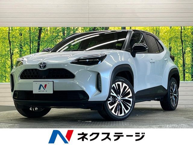 TOYOTA YARIS CROSS HYBRID 2023
