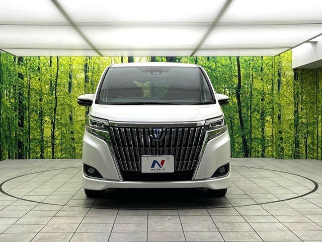 TOYOTA ESQUIRE HYBRID 2017