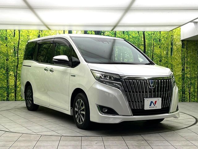 TOYOTA ESQUIRE HYBRID 2017