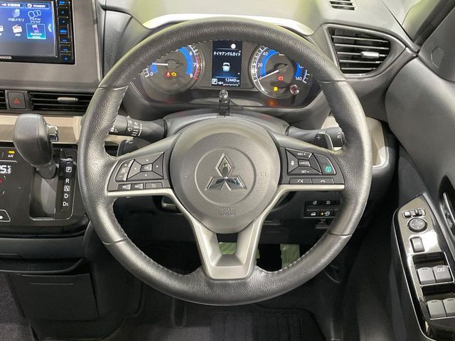 MITSUBISHI DELICA MINI 2024