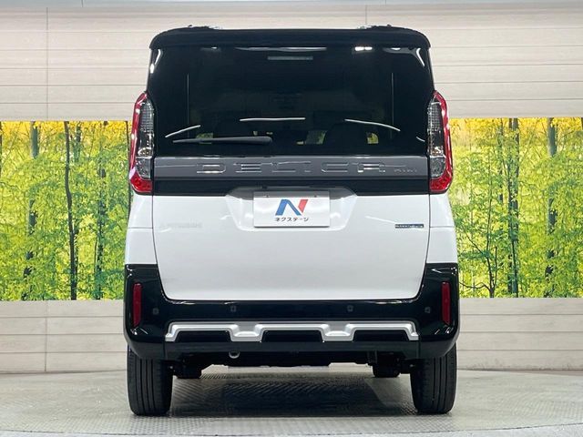 MITSUBISHI DELICA MINI 2024