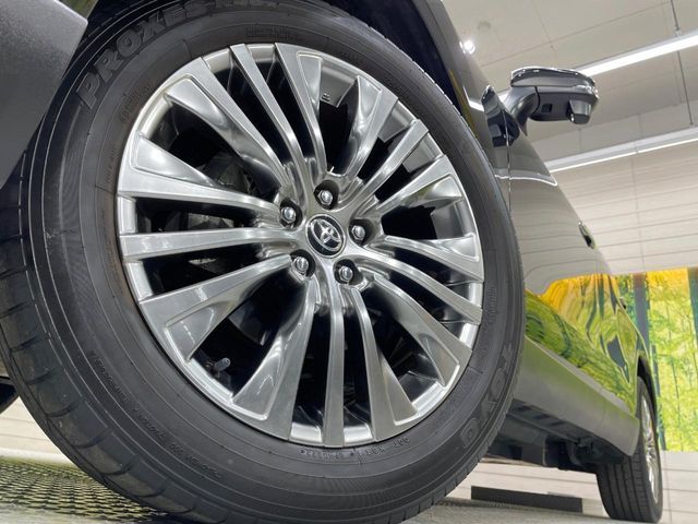 TOYOTA HARRIER 2WD 2022