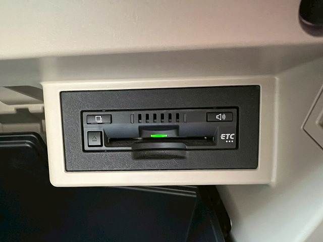 TOYOTA LANDCRUISER PRADO 2018