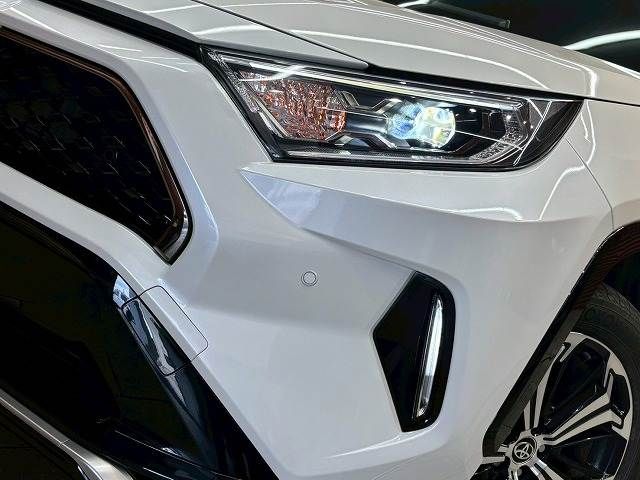 TOYOTA RAV4 PHV 2020