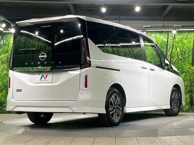 NISSAN SERENA  WG 2023