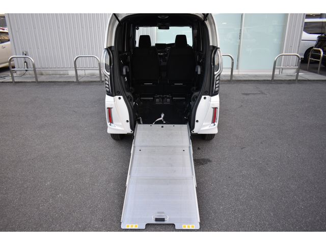 HONDA N BOX CUSTOM 2019