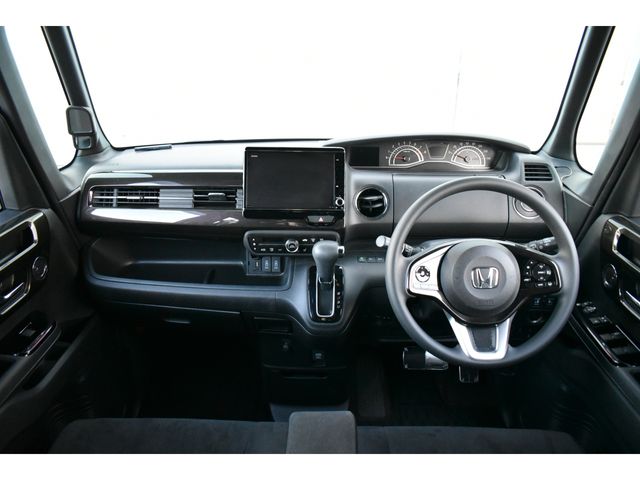 HONDA N BOX CUSTOM 2019