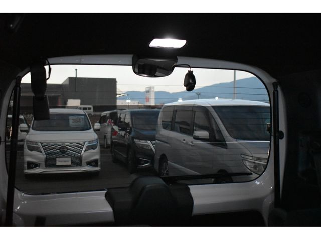 HONDA N BOX CUSTOM 2019