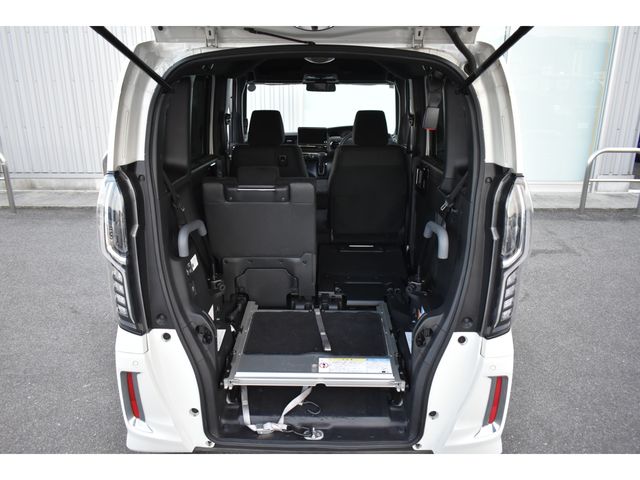 HONDA N BOX CUSTOM 2019