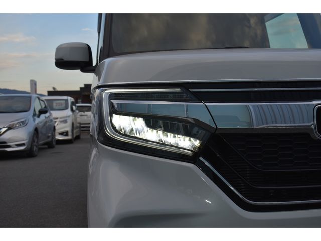 HONDA N BOX CUSTOM 2019