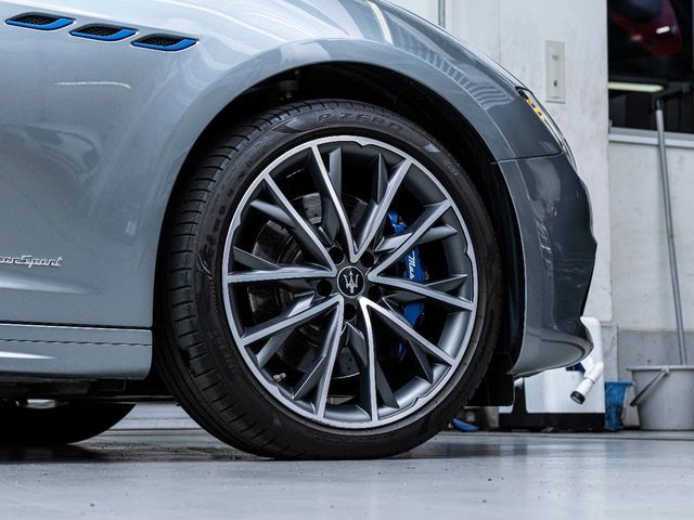 MASERATI MASERATI GHIBLI Sedan 2022