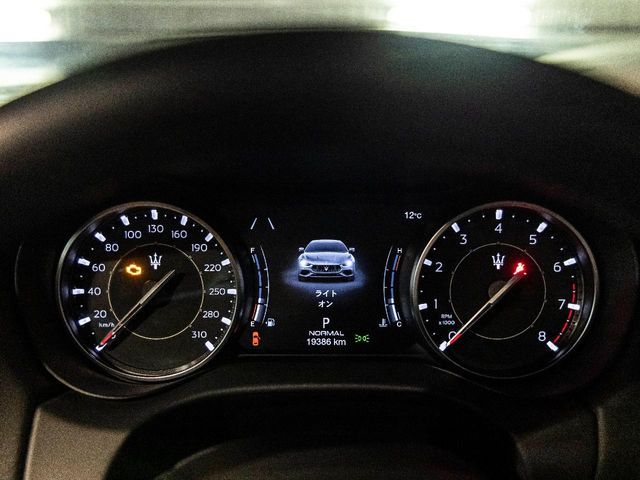 MASERATI MASERATI GHIBLI Sedan 2022