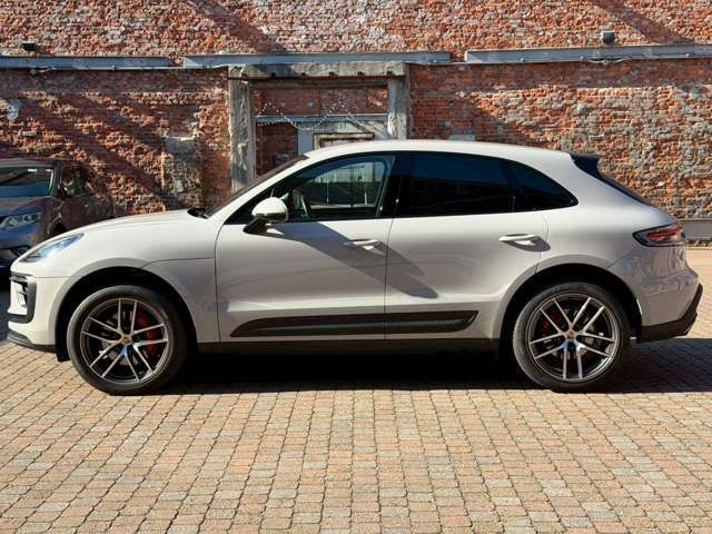 PORSCHE PORSCHE Macan 2022