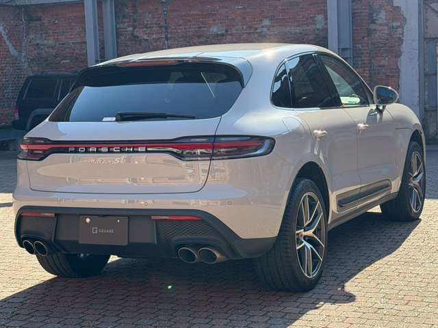 PORSCHE PORSCHE Macan 2022