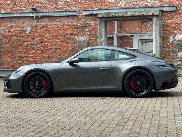 PORSCHE PORSCHE 911 2022